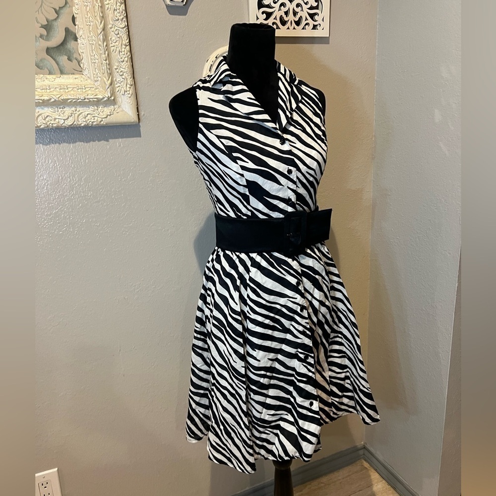 Jones New York signature petite zebra dress